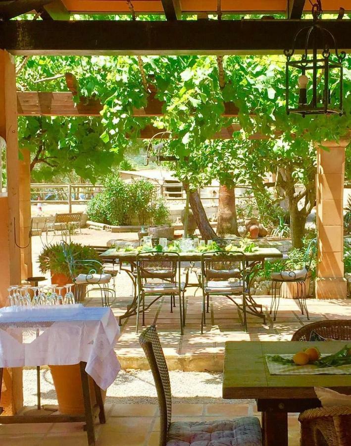 Finca Caballo Blanco Hotel Montuiri  Exterior photo
